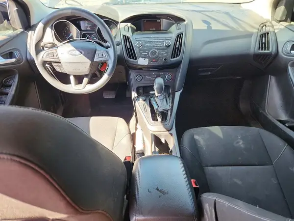 1FADP3K23JL261397 2018 FORD FOCUS - Image 8