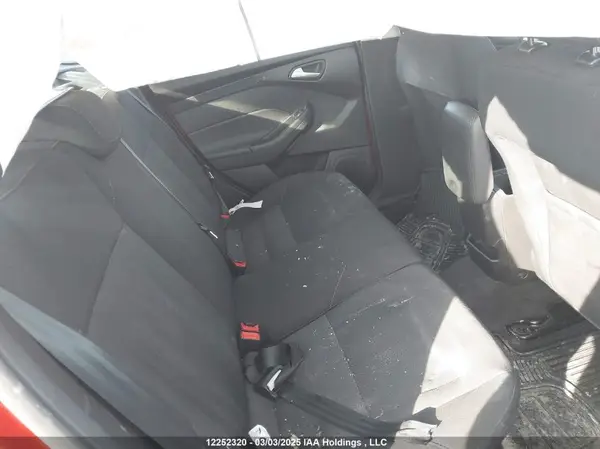 1FADP3K23JL263666 2018 FORD FOCUS - Image 8