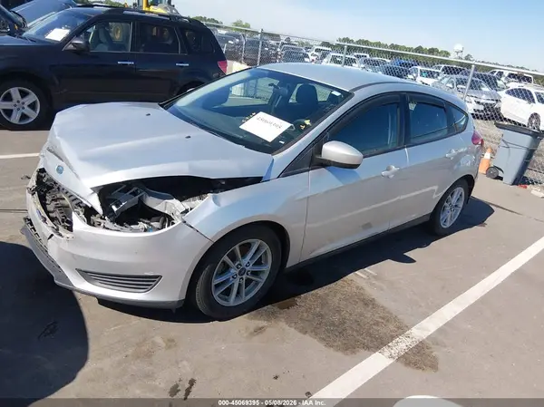1FADP3K23JL266518 2018 FORD FOCUS - Image 2