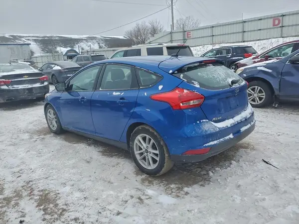 1FADP3K23JL268639 2018 FORD FOCUS - Image 2