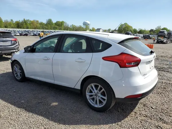 1FADP3K23JL279902 2018 FORD FOCUS - Image 2