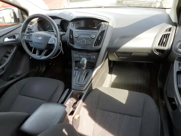 1FADP3K23JL279902 2018 FORD FOCUS - Image 8