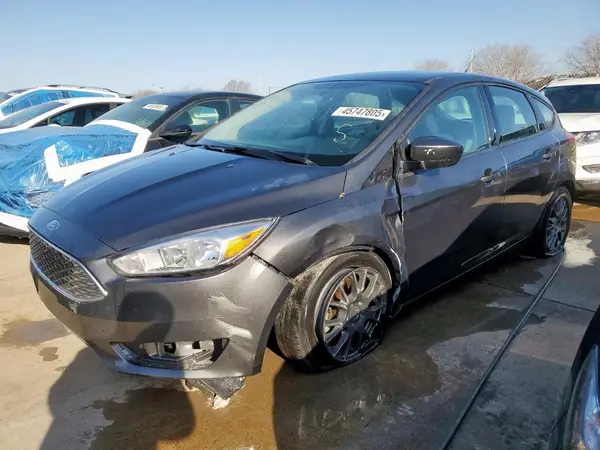1FADP3K23JL282461 2018 FORD FOCUS - Image 1