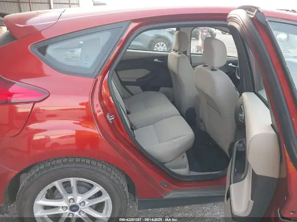 1FADP3K23JL286574 2018 FORD FOCUS - Image 8