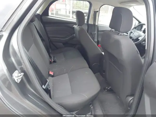 1FADP3K23JL308847 2018 FORD FOCUS - Image 8