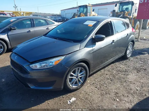 1FADP3K23JL310274 2018 FORD FOCUS - Image 2