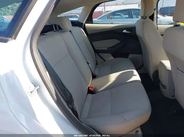 1FADP3K23JL316284 2018 FORD FOCUS - Image 8