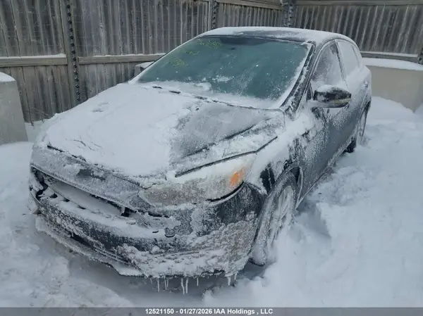 1FADP3K23JL317581 2018 FORD FOCUS - Image 2