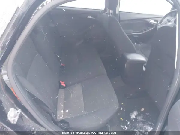 1FADP3K23JL317581 2018 FORD FOCUS - Image 8