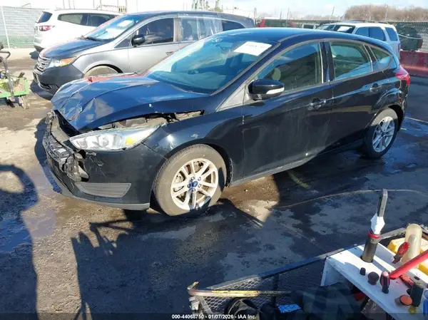 1FADP3K23JL319816 2018 FORD FOCUS - Image 2