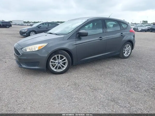 1FADP3K23JL328984 2018 FORD FOCUS - Image 2