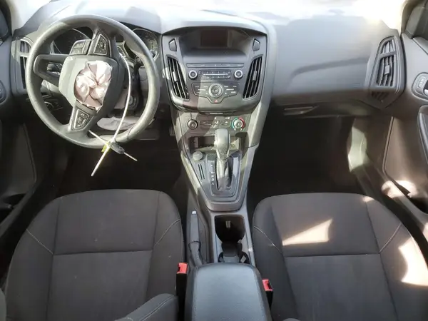 1FADP3K23JL329746 2018 FORD FOCUS - Image 8