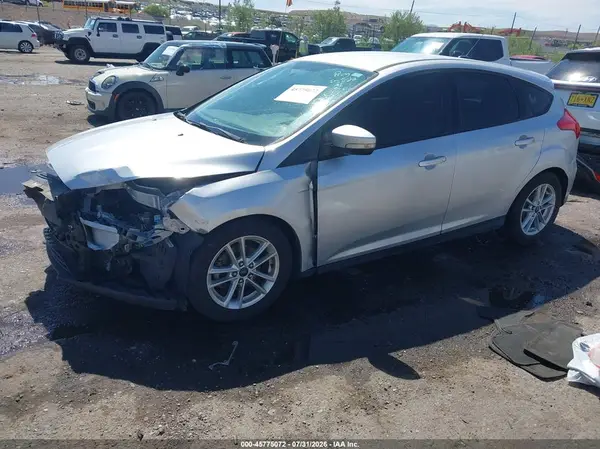 1FADP3K24GL216011 2016 FORD FOCUS - Image 2