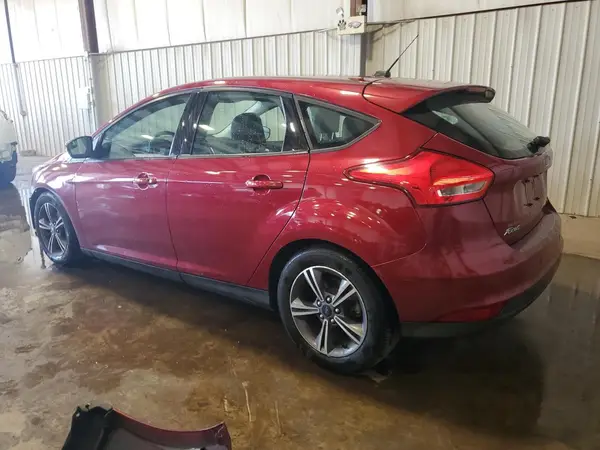 1FADP3K24GL218986 2016 FORD FOCUS - Image 2