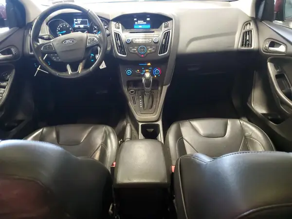 1FADP3K24GL218986 2016 FORD FOCUS - Image 8