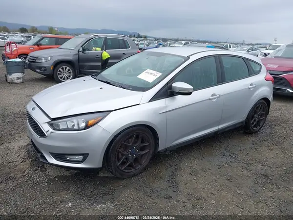 1FADP3K24GL226361 2016 FORD FOCUS - Image 2