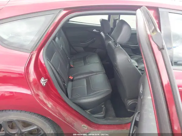 1FADP3K24GL247310 2016 FORD FOCUS - Image 8