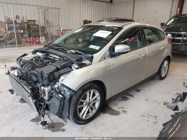 1FADP3K24GL256492 2016 FORD FOCUS - Image 2
