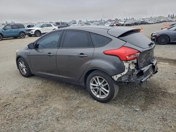 1FADP3K24GL268898 2016 FORD FOCUS - Image 2