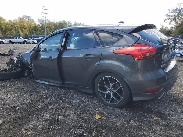1FADP3K24GL289332 2016 FORD FOCUS - Image 2
