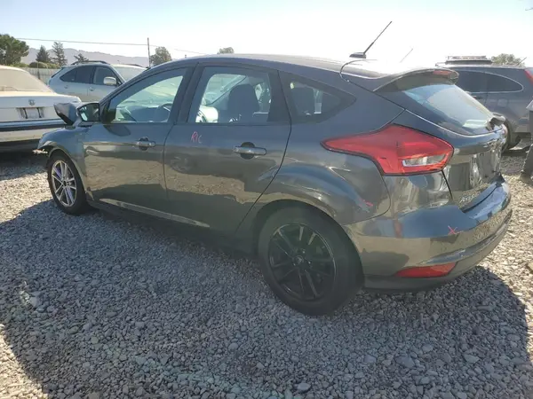 1FADP3K24GL289878 2016 FORD FOCUS - Image 2