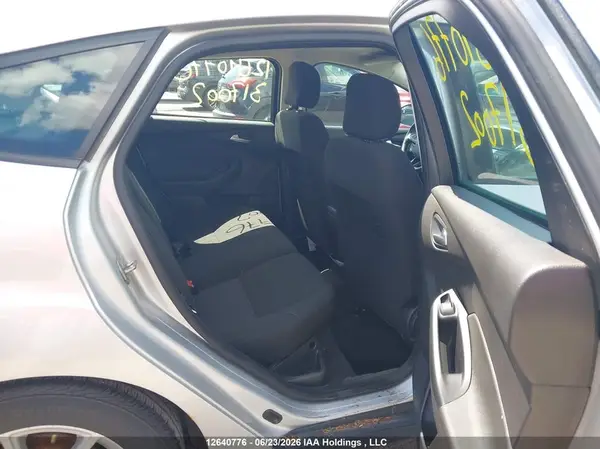 1FADP3K24GL317002 2016 FORD FOCUS - Image 8