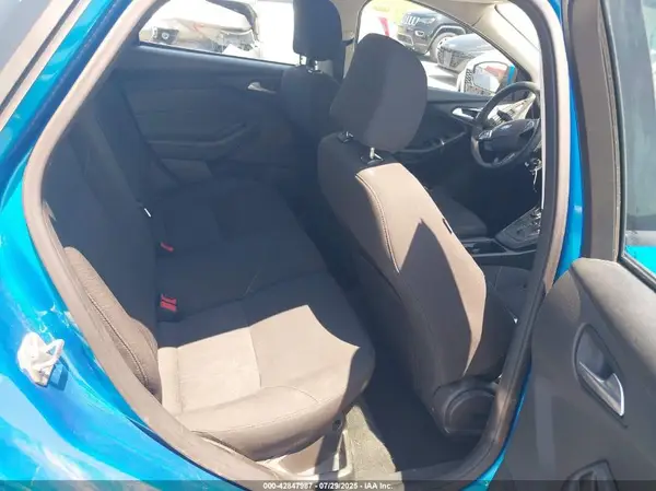 1FADP3K24GL324659 2016 FORD FOCUS - Image 8