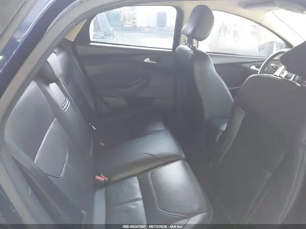 1FADP3K24GL325780 2016 FORD FOCUS - Image 8