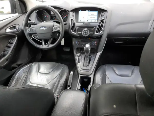 1FADP3K24GL327688 2016 FORD FOCUS - Image 8