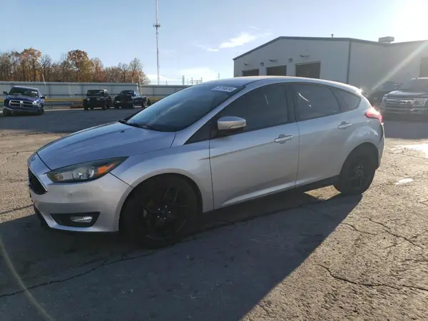 1FADP3K24GL336875 2016 FORD FOCUS - Image 1