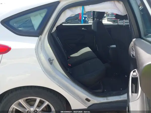 1FADP3K24GL337797 2016 FORD FOCUS - Image 8