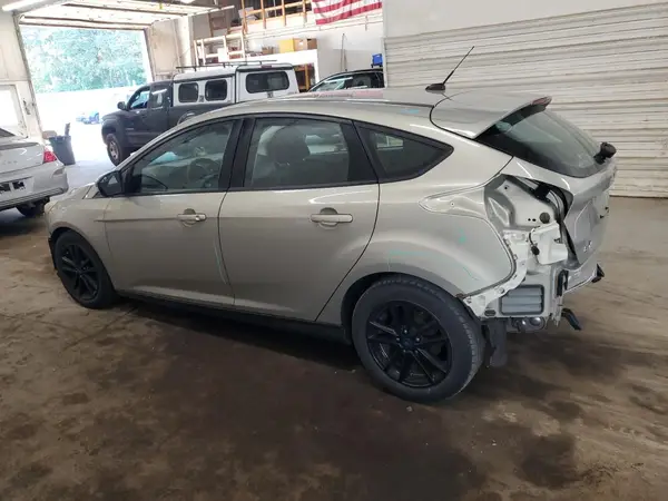 1FADP3K24GL338805 2016 FORD FOCUS - Image 2