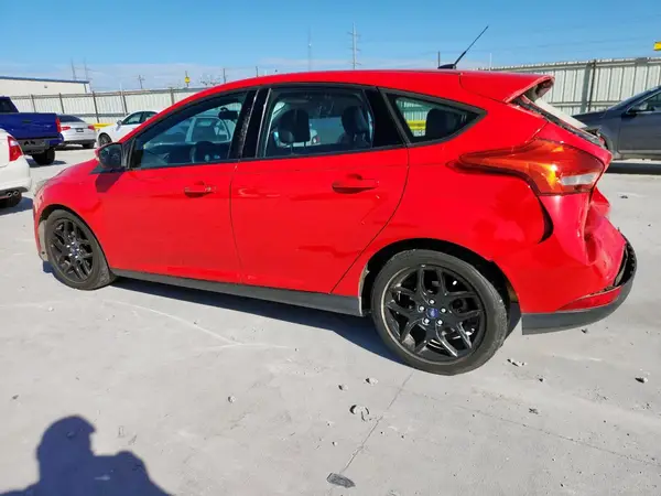 1FADP3K24GL339582 2016 FORD FOCUS - Image 2