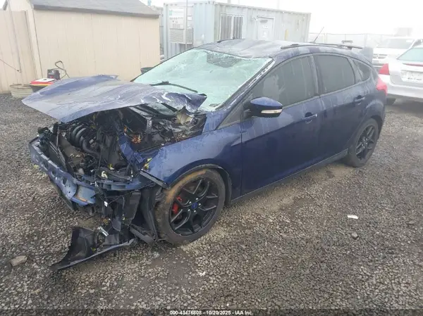 1FADP3K24GL344555 2016 FORD FOCUS - Image 2