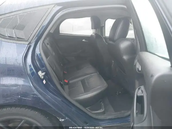 1FADP3K24GL344555 2016 FORD FOCUS - Image 8