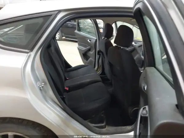 1FADP3K24GL355586 2016 FORD FOCUS - Image 8