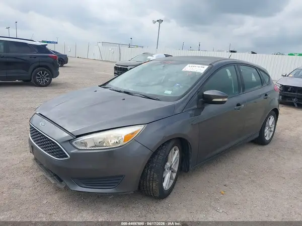 1FADP3K24GL359914 2016 FORD FOCUS - Image 2