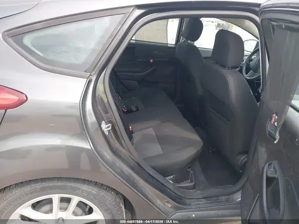 1FADP3K24GL359914 2016 FORD FOCUS - Image 8