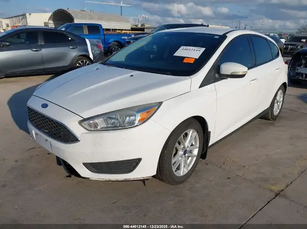 1FADP3K24GL360092 2016 FORD FOCUS - Image 2