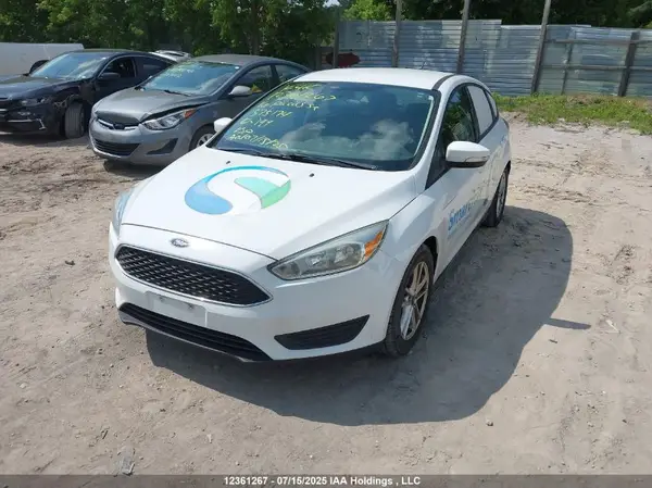 1FADP3K24GL375174 2016 FORD FOCUS - Image 2