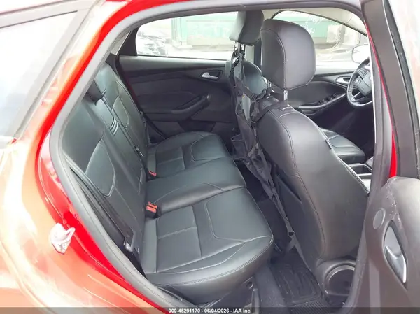 1FADP3K24GL378592 2016 FORD FOCUS - Image 8