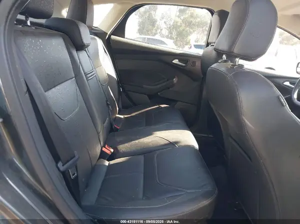 1FADP3K24GL383842 2016 FORD FOCUS - Image 8