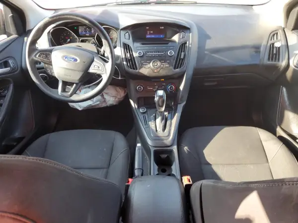 1FADP3K24GL386515 2016 FORD FOCUS - Image 8