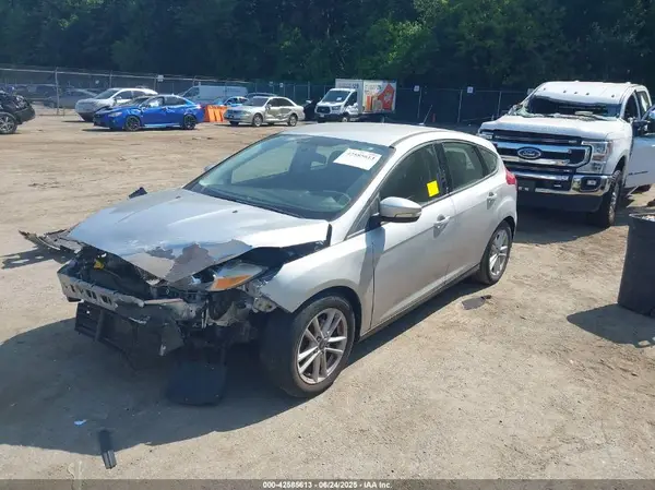 1FADP3K24GL390015 2016 FORD FOCUS - Image 2