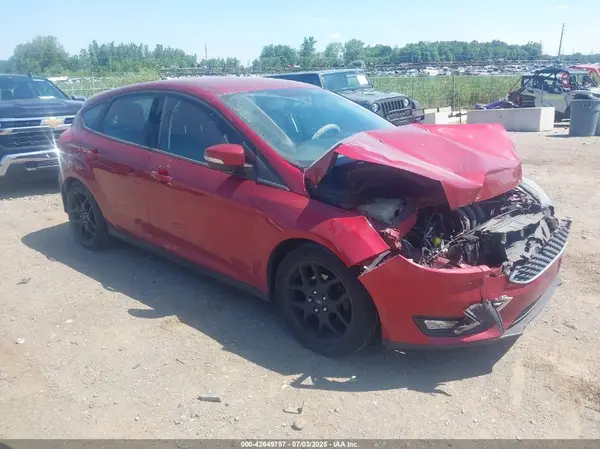 1FADP3K24GL390760 2016 FORD FOCUS - Image 1