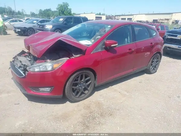 1FADP3K24GL390760 2016 FORD FOCUS - Image 2