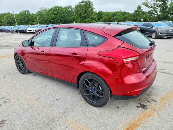 1FADP3K24GL391486 2016 FORD FOCUS - Image 2