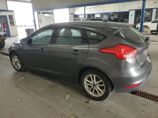 1FADP3K24GL392217 2016 FORD FOCUS - Image 2