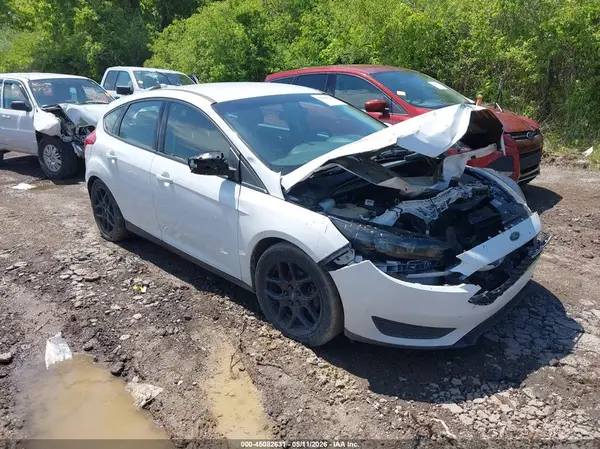 1FADP3K24GL397028 2016 FORD FOCUS - Image 1