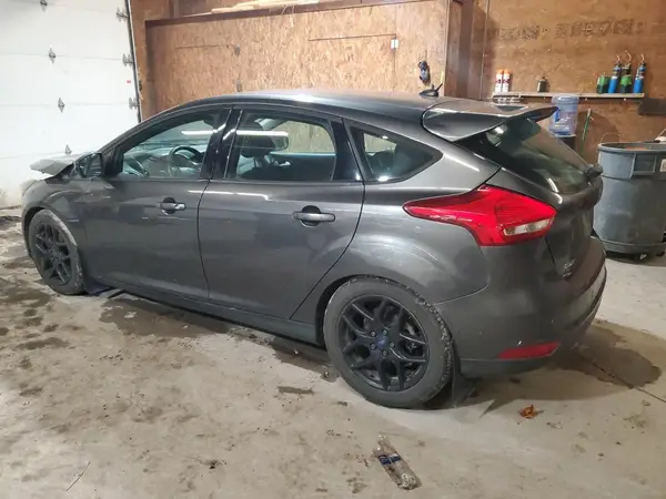 1FADP3K24GL405533 2016 FORD FOCUS - Image 2